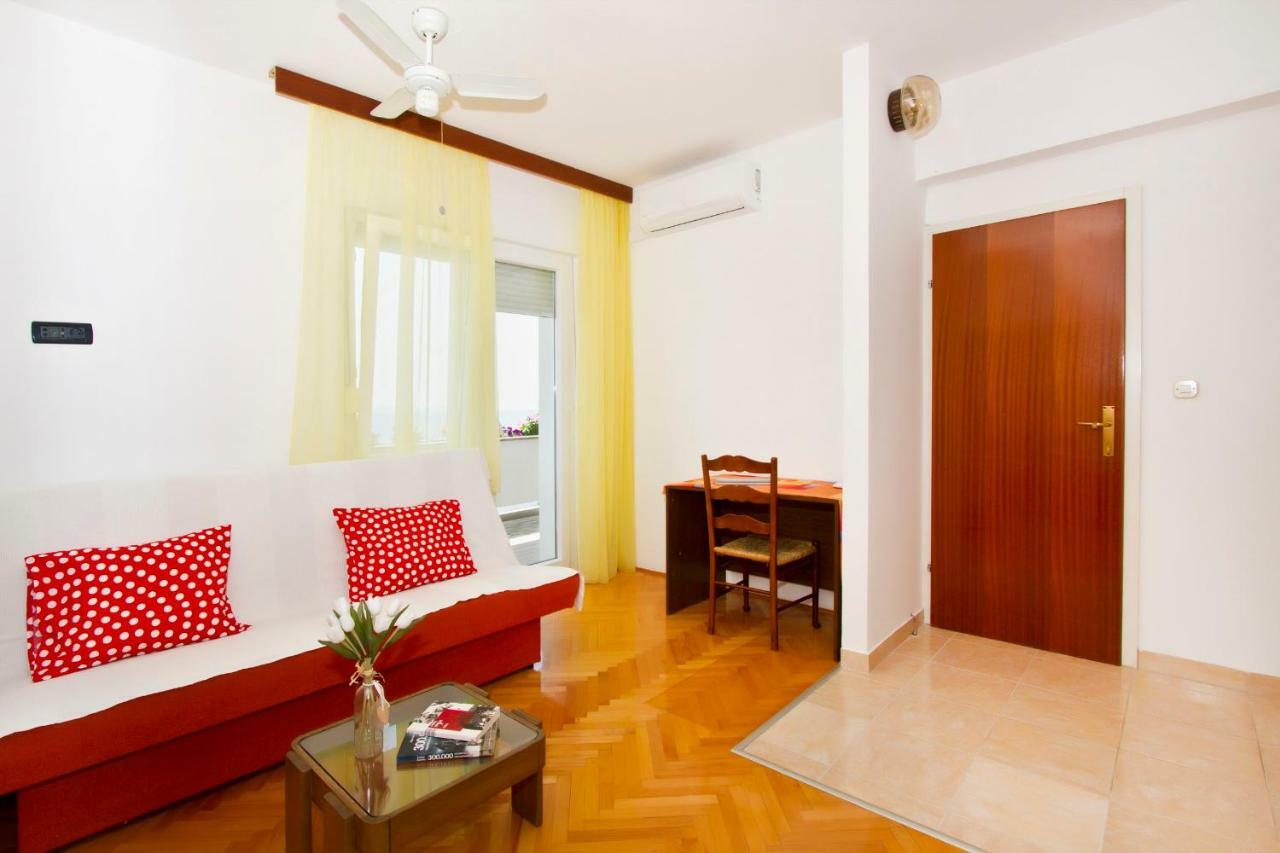 Apartment Topic Near The Beach Ποντστράνα Εξωτερικό φωτογραφία